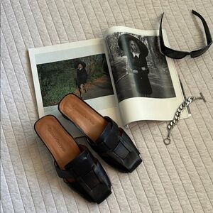 L’Amour Des Pieds black leather basket weave heeled slide mule sandals 8